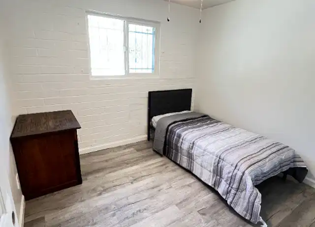 Property at 2019 E Southern Ave, Phoenix, AZ, 85040, 1 bed, 1 bath, [object Object]