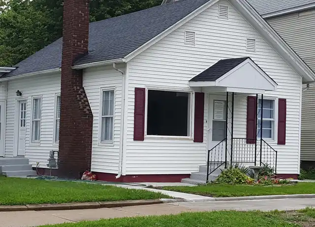 Property at 222 S Taylor St, South Bend, IN, 46601, 2 beds, 2 baths, [object Object]