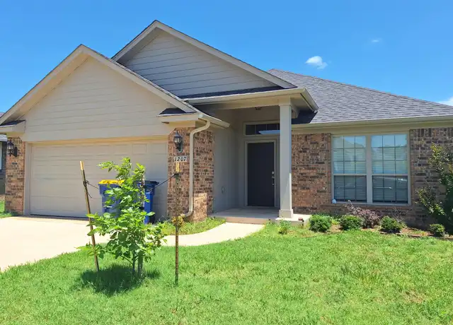 Property at 1207 Martin St, Stillwater, OK, 74074, 3 beds, 2 baths, [object Object]