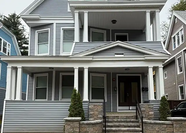 Property at 130 Hubinger St Unit 3, New Haven, CT, 06511, 2 beds, 1 bath, [object Object]