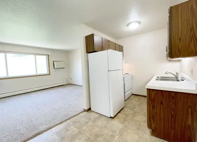 Property at Brooklyn Heights - 411 8th St SW, Minot, ND, 58701, 0-2 beds, 1 bath, [object Object]