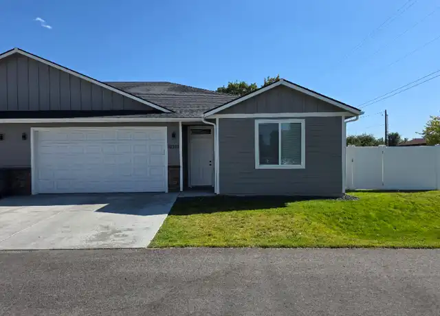 Property at 10310 E Augusta Ln, Spokane Valley, WA, 99206, 3 beds, 2 baths, [object Object]