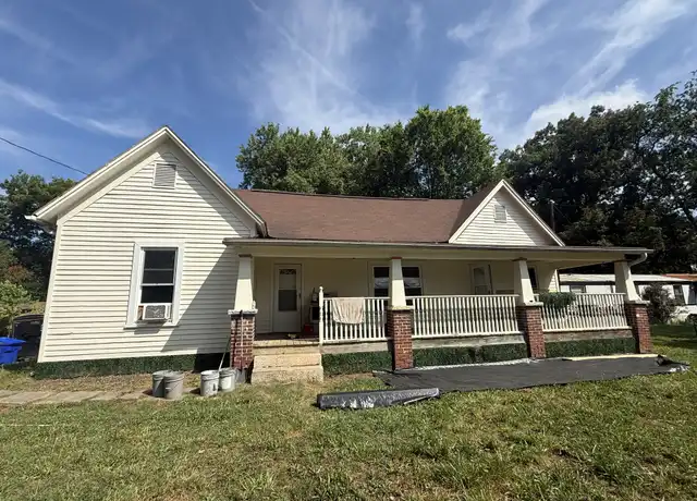Property at 2812 Asbury Rd, Knoxville, TN, 37914, 3 beds, 2 baths, [object Object]