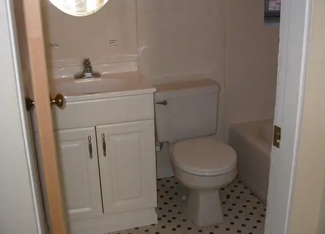 Property at 52 Burbank St Unit 10, Boston, MA, 02115, 1 bed, 1 bath, [object Object]