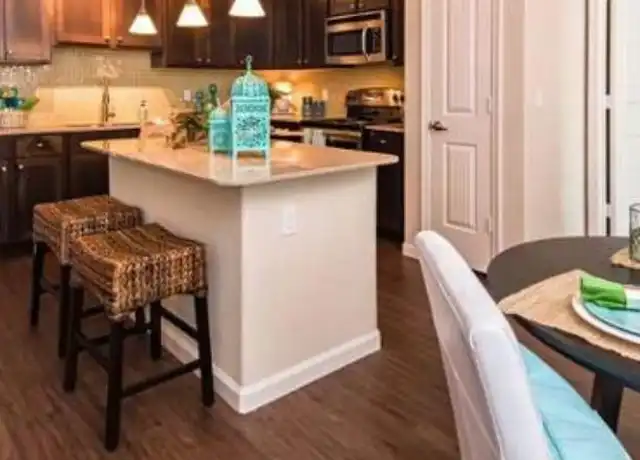 Property at 6300 SW 24th Pl, Davie, FL, 33314, 2 beds, 2 baths, [object Object]