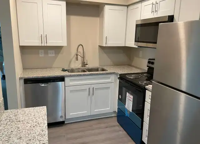 Property at 1009 Indian Rd Unit 1003-204, Virginia Beach, VA, 23451, 2 beds, 1 bath, [object Object]