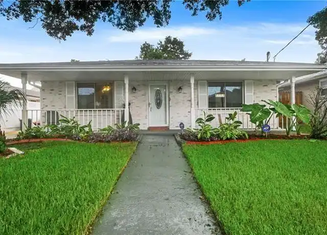Property at 925 E William David Pkwy, Metairie, LA, 70005, 4 beds, 3 baths, [object Object]