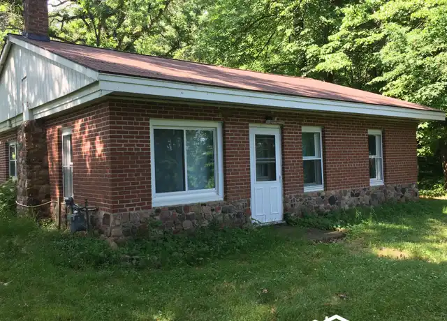 Property at 10171 26th Ave, Eau Claire, WI, 54703, 2 beds, 1 bath, [object Object]