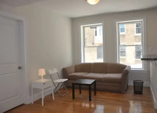 Property at 836 Huntington Ave, Boston, MA, 02115, 4 beds, 1 bath, [object Object]