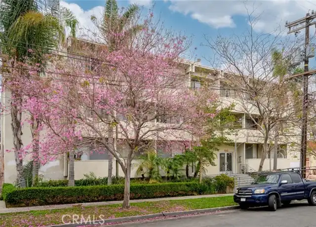 Property at 1422 N Curson Ave Unit 3, Los Angeles, CA, 90046, 2 beds, 2 baths, [object Object]