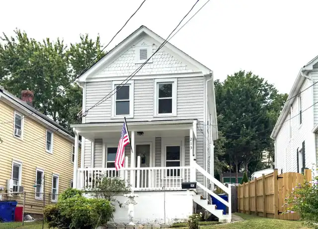 Property at 213 W B St, Brunswick, MD, 21716, 3 beds, 1.5 baths, [object Object]