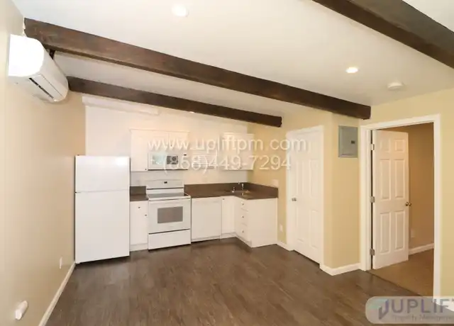 Property at 324 7th St Unit 320, Ramona, CA, 92065, 1 bed, 1 bath, [object Object]