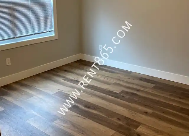 Property at 1705 Laurel Ave, Knoxville, TN, 37916, 1 bed, 1 bath, [object Object]