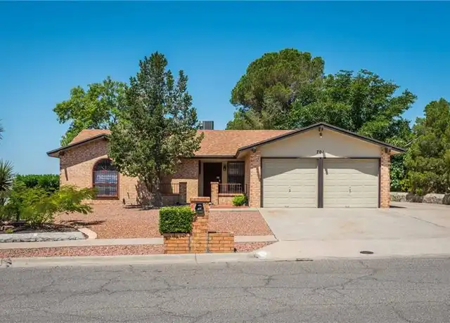 Property at 701 El Parque Dr, El Paso, TX, 79912, 3 beds, 2 baths, [object Object]
