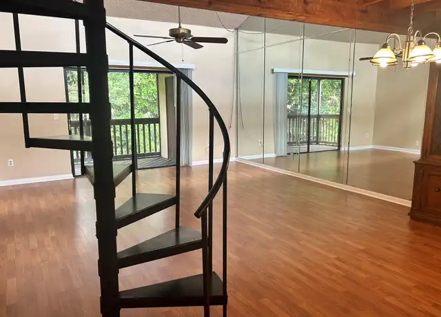 Property at 702 Lakeview Dr E Unit 702, Royal Palm Beach, FL, 33411, 2 beds, 2 baths, [object Object]