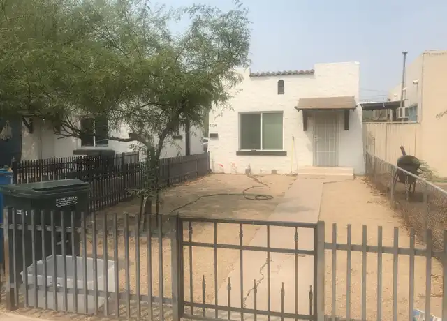Property at 1134 E Portland St, Phoenix, AZ, 85006, 1 bed, 1 bath, [object Object]