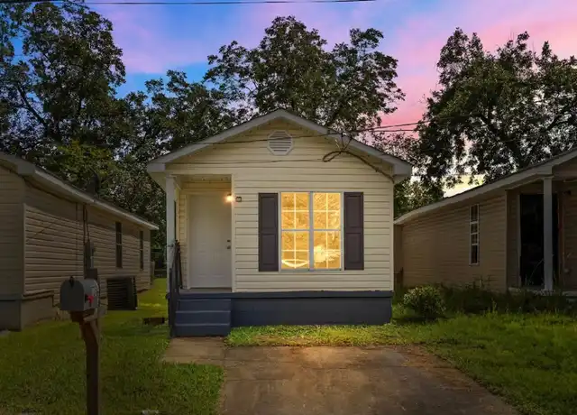 Property at 725 3rd Ave N Unit B, Bessemer, AL, 35020, 2 beds, 1.5 baths, [object Object]