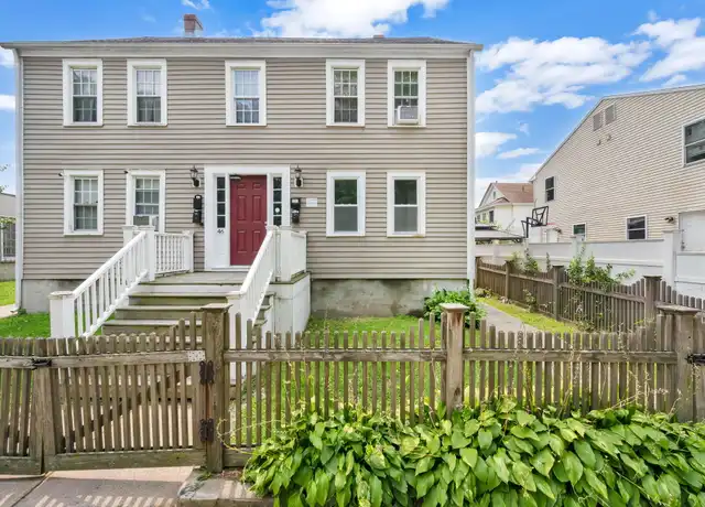 Property at 44-46 Dale St Unit 44A, Springfield, MA, 01105, 2 beds, 1 bath, [object Object]
