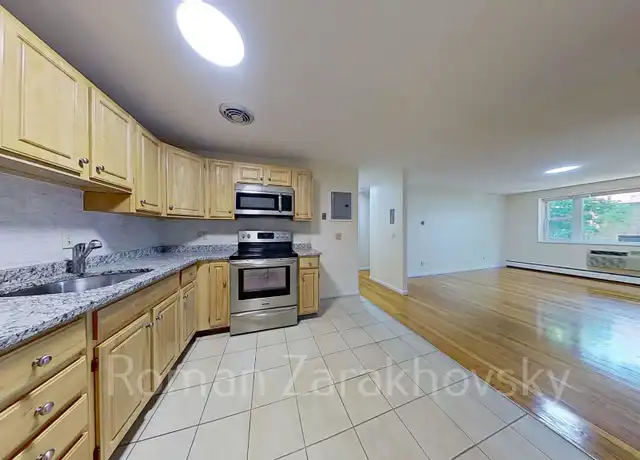 Property at 112 Babcock St Unit 17A, Brookline, MA, 02446, 2 beds, 1 bath, [object Object]