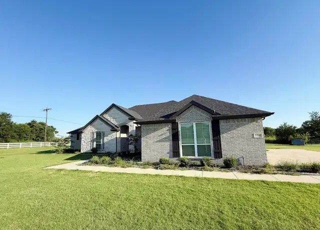 Property at 104 Cottonwood Ct, Van Alstyne, TX, 75495, 4 beds, 3 baths, [object Object]