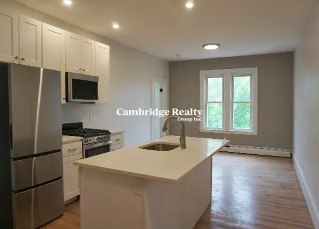 Property at 2 Ivaloo St Unit 4-T, Somerville, MA, 02143, 3 beds, 1 bath, [object Object]