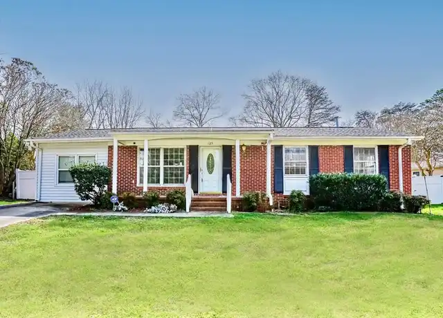 Property at 123 Swinton Dr, Greenville, SC, 29607, 3 beds, 2 baths, [object Object]