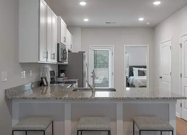 Property at Grove Landing T2 - 1280 Dunbar Rd, Warner Robins, GA, 31093, 2-3 beds, 2 baths, [object Object]