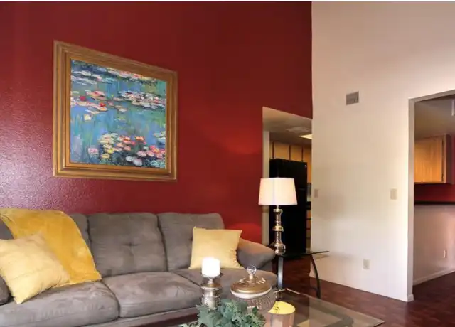 Property at 825 S River Dr Unit 205, Tempe, AZ, 85281, 2 beds, 1 bath, [object Object]