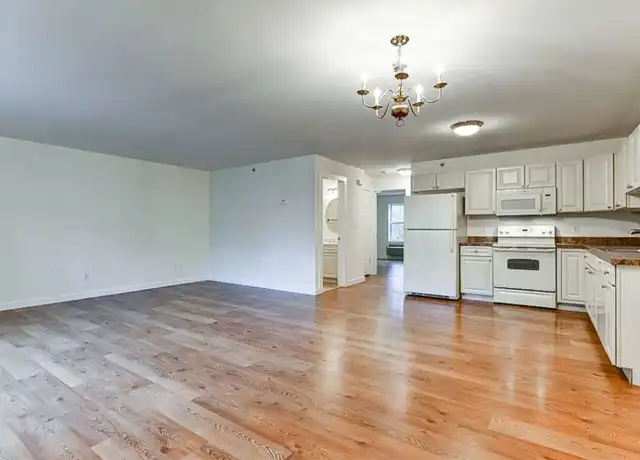 Property at 306 Braeside Ave, East Stroudsburg, PA, 18301, 2 beds, 1 bath, [object Object]