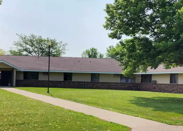 Property at 551 Lakeview Rd, Heron Lake, MN, 56137, 1 bed, 1 bath, [object Object]