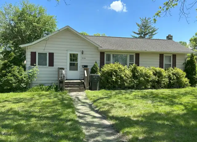 Property at 2104 Iowa St, Cedar Falls, IA, 50613, 3 beds, 1.5 baths, [object Object]