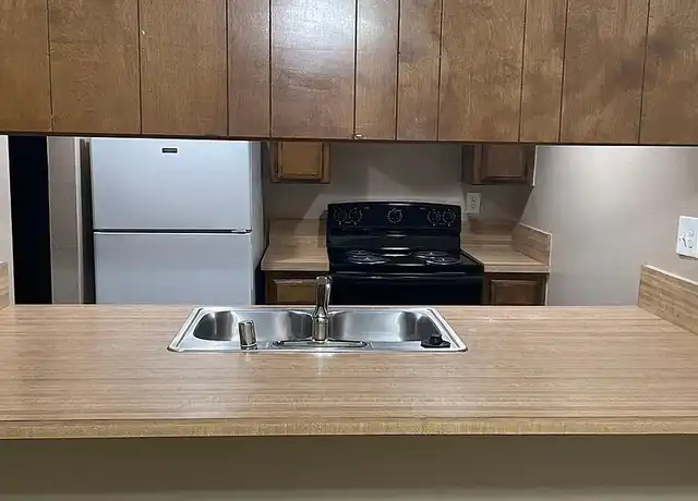 Property at Autumn Creek - 3000 Stine Rd, Bakersfield, CA, 93309, 2 beds, 1 bath, [object Object]