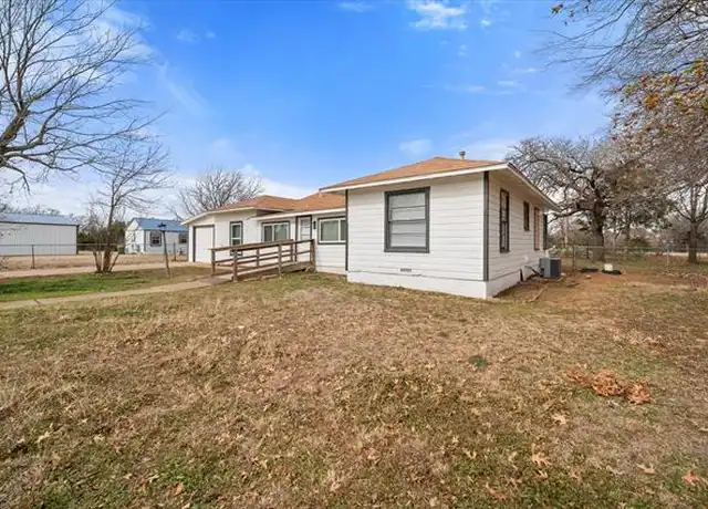 Property at 7420 Retta Mansfield Rd, Mansfield, TX, 76063, 3 beds, 2 baths, [object Object]