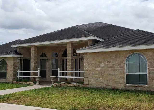 Property at 310 S Val Verde Rd Unit B, Donna, TX, 78537, 3 beds, 2 baths, [object Object]