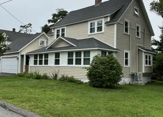 Property at 11 East St Unit Uncas Rd unit, Niantic, CT, 06357, 4 beds, 1.5 baths, [object Object]