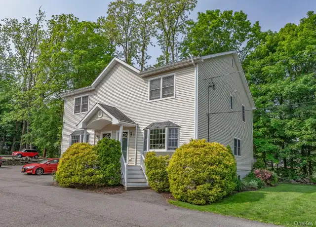 Property at 97 Oregon Rd Unit A, Cortlandt Manor, NY, 10567, 3 beds, 2.5 baths, [object Object]