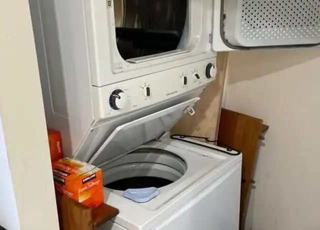 Property at 123 Calumet St, Boston, MA, 02120, 5 beds, 1 bath, [object Object]