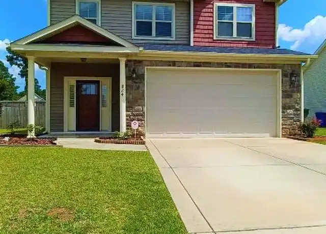 Property at 824 Ronald Reagan Dr, Fayetteville, NC, 28311, 4 beds, 3 baths, [object Object]