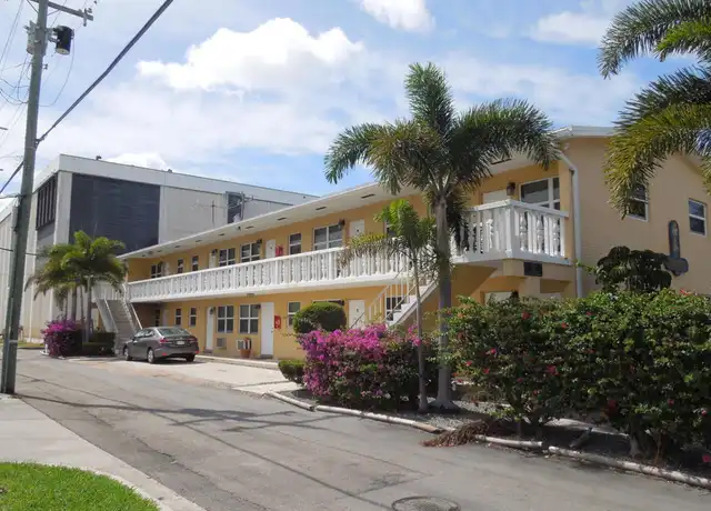 Property at 111 N L St #6, Lake Worth Beach, FL, 33460, 1 bed, 1 bath, [object Object]