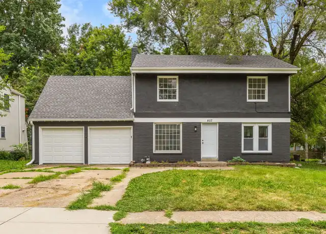 Property at 407 E 79th St, Kansas City, MO, 64131, 3 beds, 3 baths, [object Object]