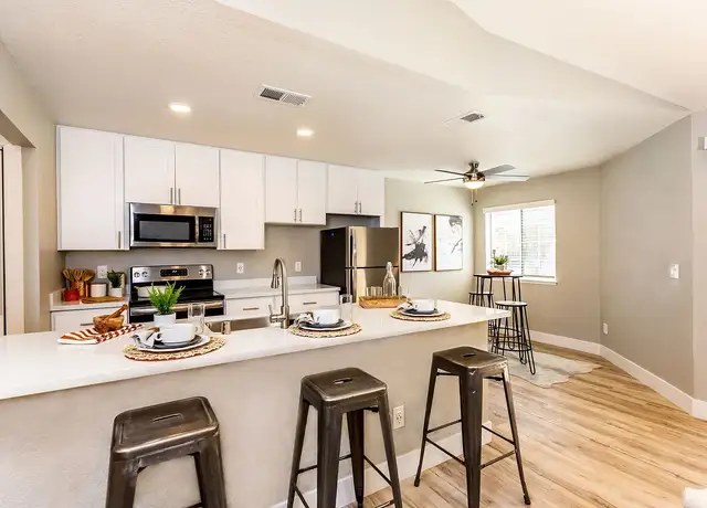 Photo of 1600 Standiford Ave, Modesto, CA 95350
