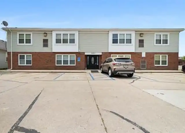 Property at 2901 W Jefferson Ave, Trenton, MI, 48183, 1 bed, 1 bath, [object Object]