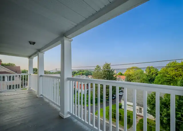 Property at 302 Wilson St, Waterbury, CT, 06708, 4 beds, 1 bath, [object Object]