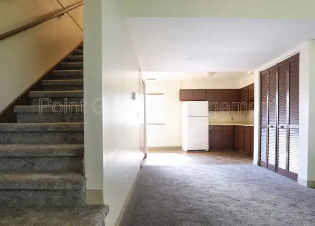 Property at 3030 S 68th Ct, Omaha, NE, 68106, 2 beds, 1 bath, [object Object]