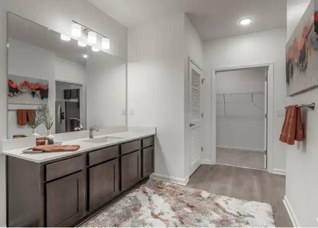 Property at 10615 Steele Creek Rd Unit 106, Charlotte, NC, 28273, 1 bed, 1 bath, [object Object]