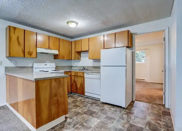 Property at 2631 SE 111th Ave Unit 2631 6, Portland, OR, 97266, 1 bed, 1 bath, [object Object]