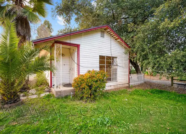 Property at 1549 N Park Ave Unit B, Pomona, CA, 91768, 1 bed, 1 bath, [object Object]