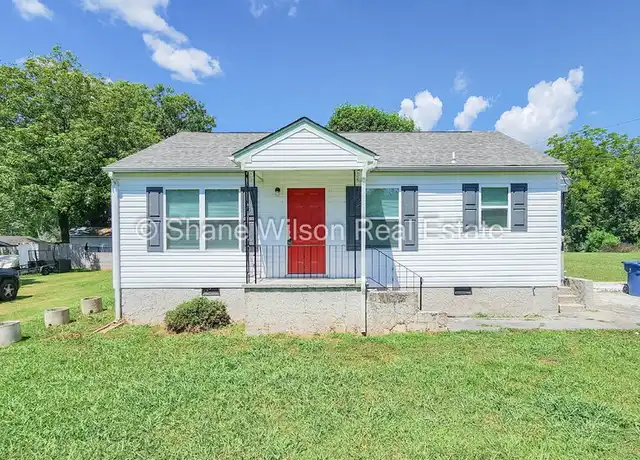 Property at 709 Indian Ave, Rossville, GA, 30741, 2 beds, 1 bath, [object Object]