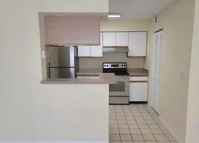 Property at 3985 W McNab Rd Unit 3985, Pompano Beach, FL, 33069, 1 bed, 1 bath, [object Object]