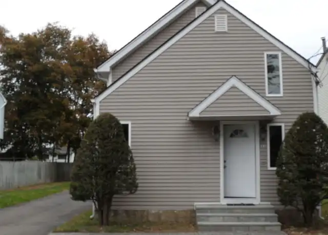 Property at 33 Mettler St Unit B, Woodbridge, CT, 06525, 2 beds, 1 bath, [object Object]